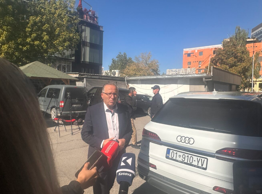 Hamza para kryesisë të PDK-së: Fillimisht ligji për Specialen në dy leximet, pastaj…