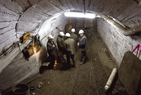 Minatorët e Trepçës ngujohen pas një defekti në furnizimin me energji