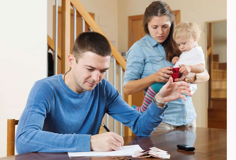 Shpenzimet rrisin më shpejt tek familjet pa shkollë, sipas INSTAT-it