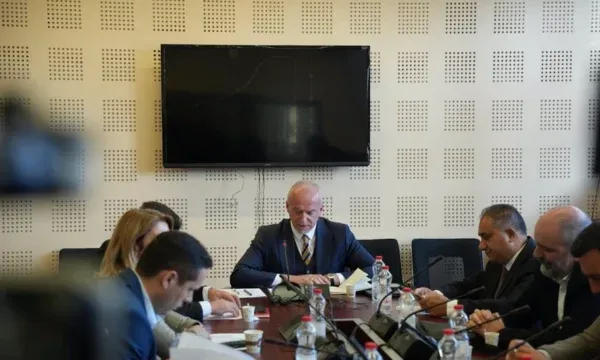 Nisma për ndryshimin e ligjit për Specialen kalon në Kuvend