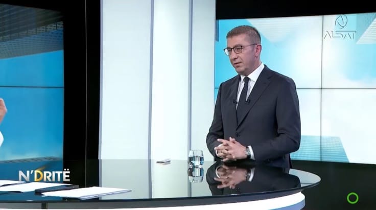 Mickoski: Qeveria e mëparshme i bëri ndryshimet kushtetuese kriter për anëtarësimin në…
