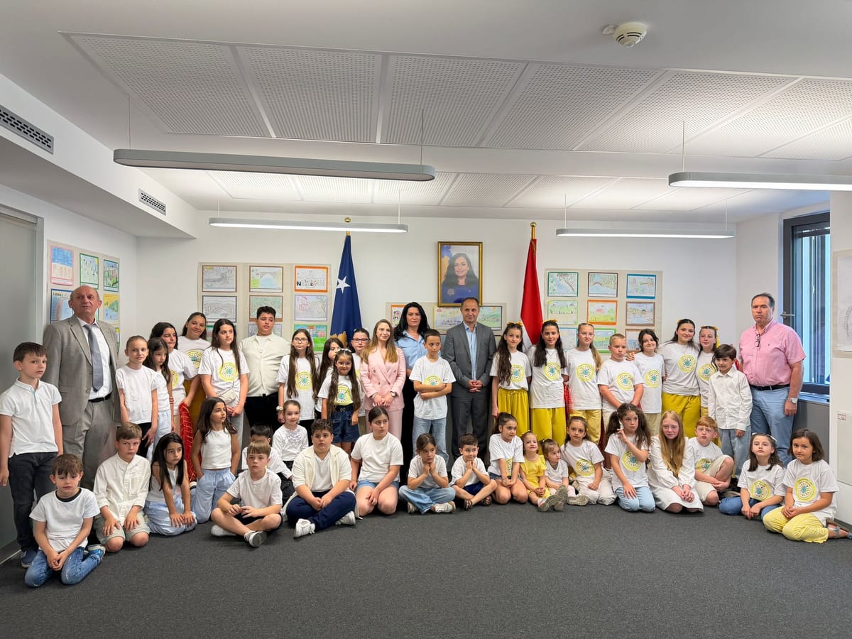 Çfarë prezantuan nxënësit e Shkollës Shqipe në Austri në ambasadën e Kosovës?