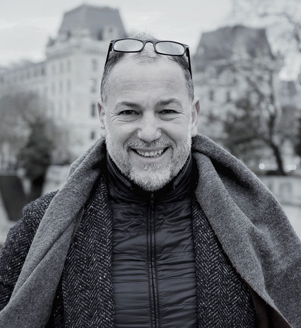 Adrian Paci: nga diktatura në bienale, arti si dëshmi e migrimit
