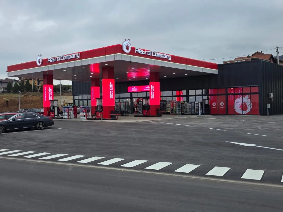 Sa tenderë publikë fitoi Petrol Company pas donacionit për fushatën e VV-së?