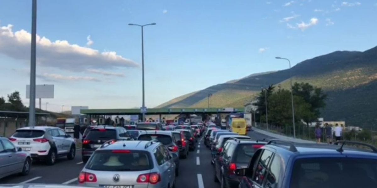 Ku drejtohen kosovarët me mbi 26 mijë kalime në Morinë?