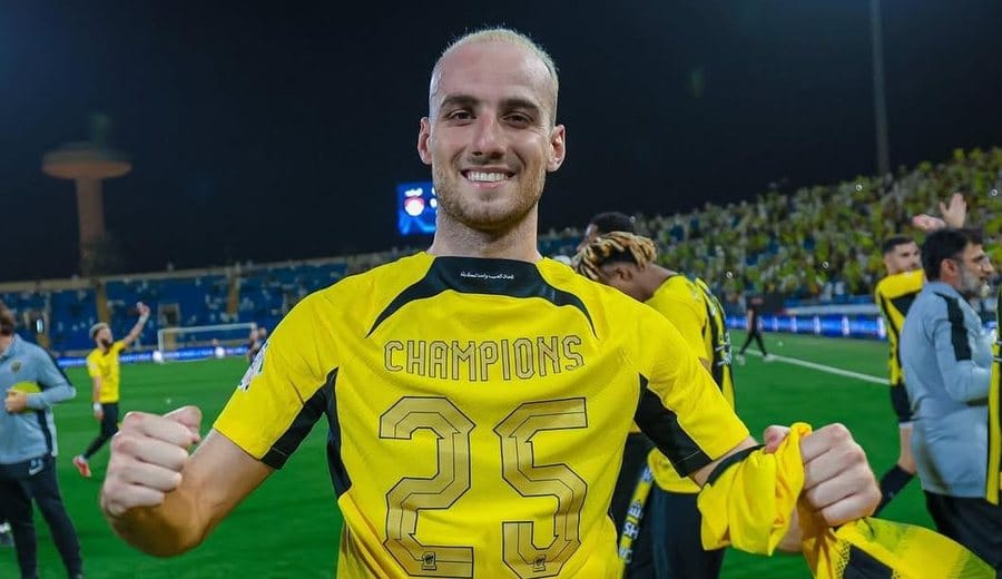 Si synon AEK të rikthejë Mario Mitajn për Championsin?