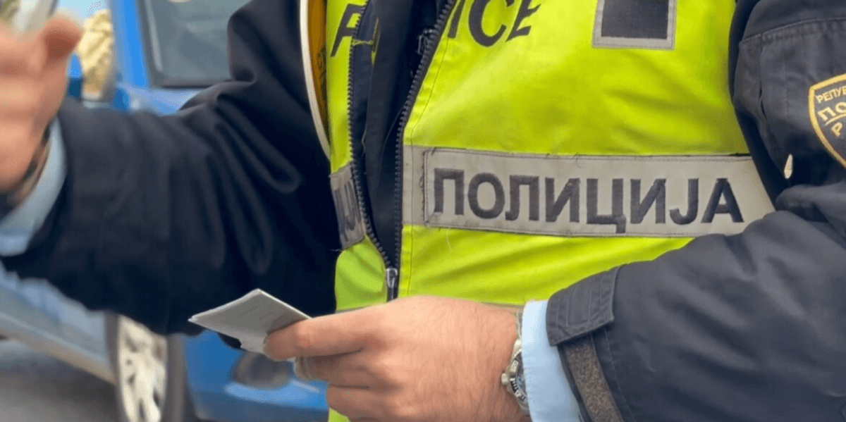 Dy kosovarë arrestohen në Maqedoni për kontrabandë emigrantësh