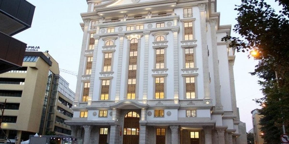 Pse ul Qeveria e RMV-së doganat për 70 mallra?