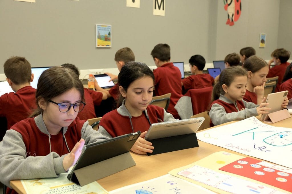 Çfarë është "Eduten" që nisi Kumbaro në 30 shkolla?