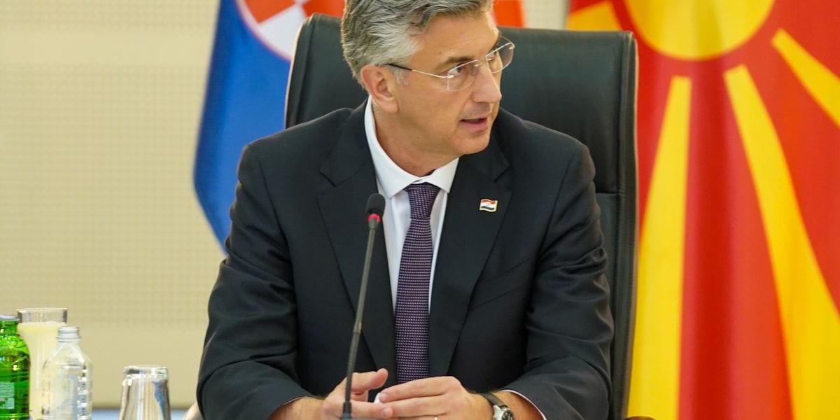 Plenkoviq: BE-ja s'mund t'i japë shkurtesa Maqedonisë së Veriut