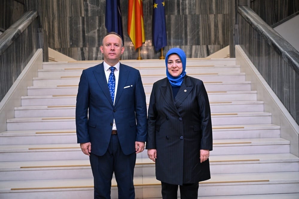 Çfarë diskutoi kryetari Gashi me gratë e politikës në Shkup?