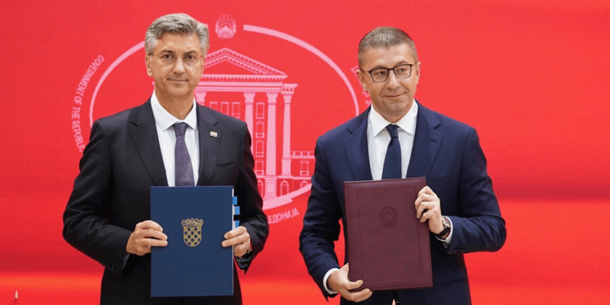 Mickoski dhe Plenkoviq nënshkruajnë marrëveshje bashkëpunimi