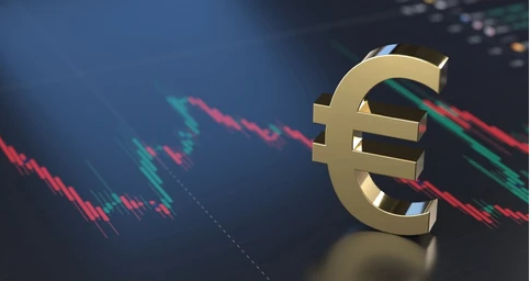 Euro nën 95.5 lekë — diaspora paguan faturën e heshtur