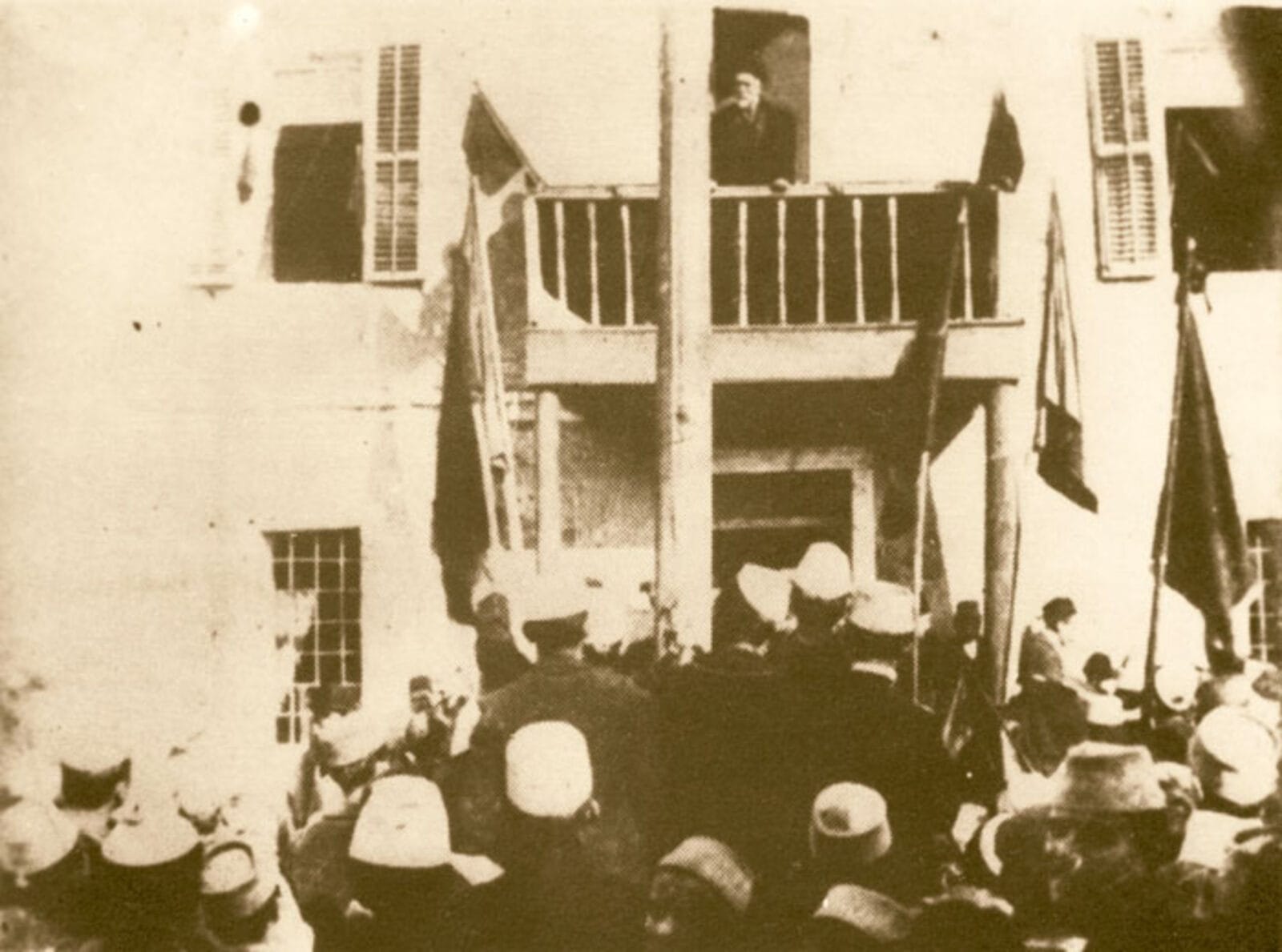 Ismail Qemali flet në Vlorë, 28 nëntor 1912