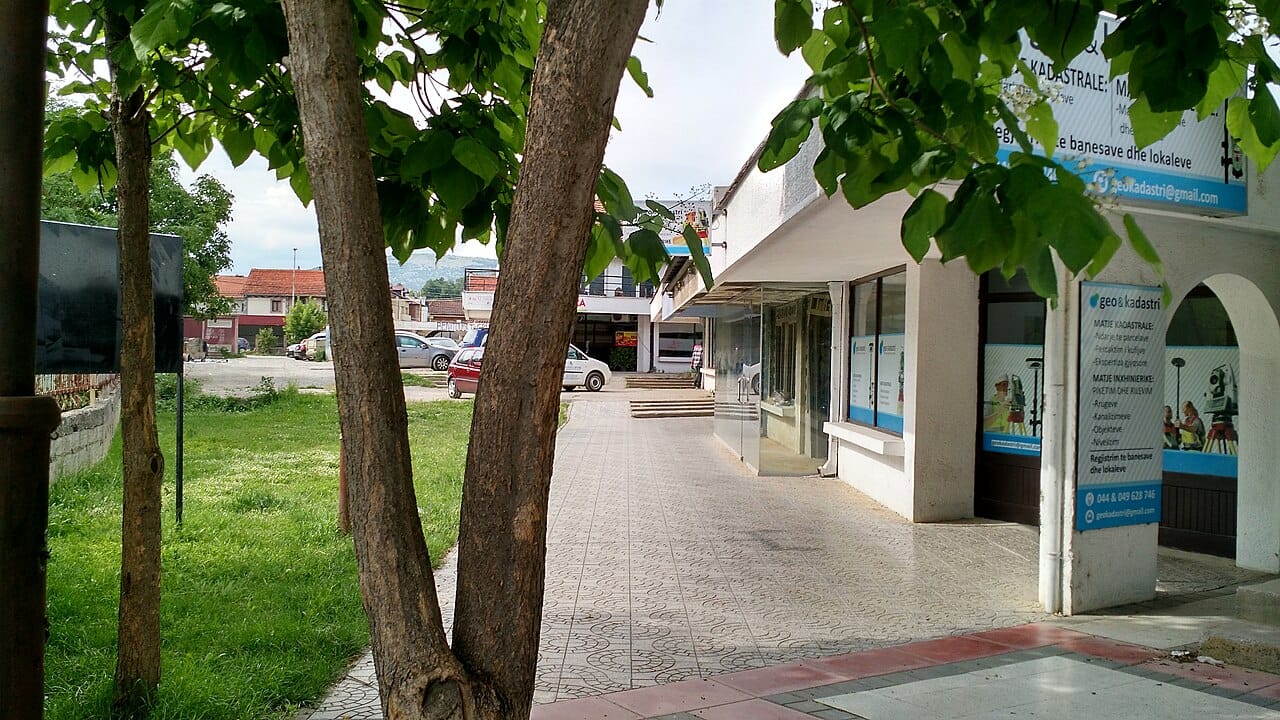 Cilat zona të Suharekës do të kenë reduktime uji nga 25 korriku?