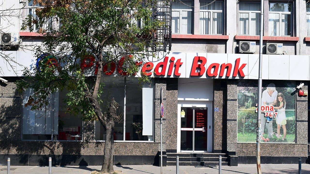 Bankat ikin nga sporteli, por kush i ndihmon pensionistët?