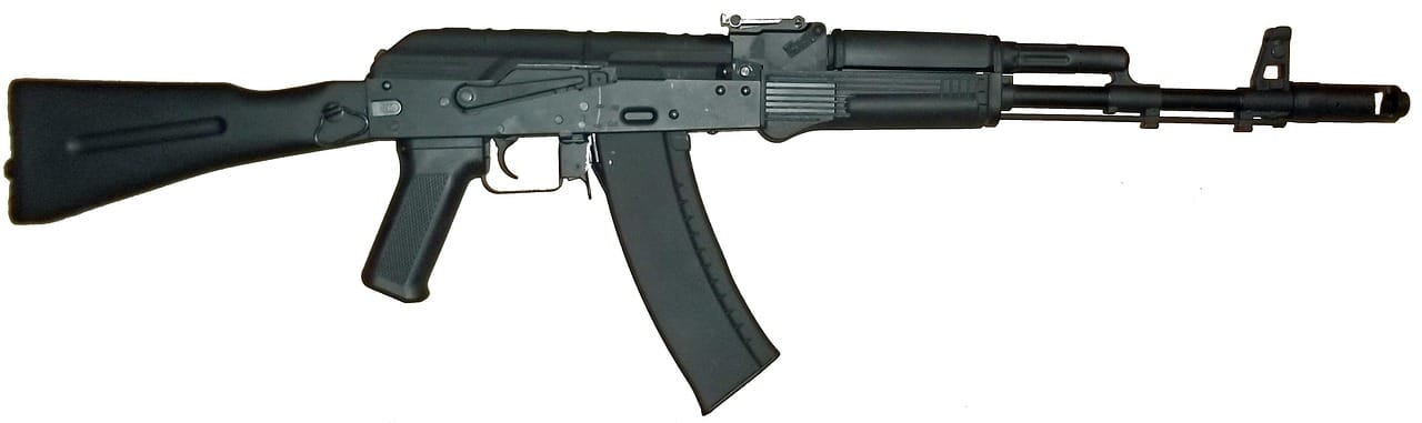 Si u prangos 34-vjeçari me kallashnikov te diskoteka 'Zone'?