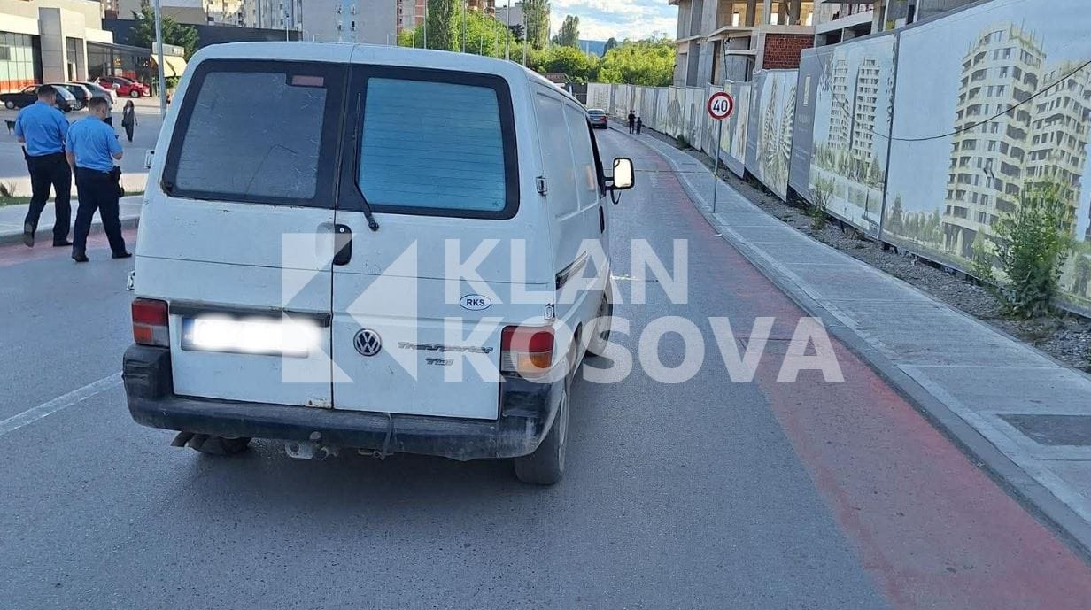Një 73-vjeçare goditet rëndë nga kombi në Mitrovicë