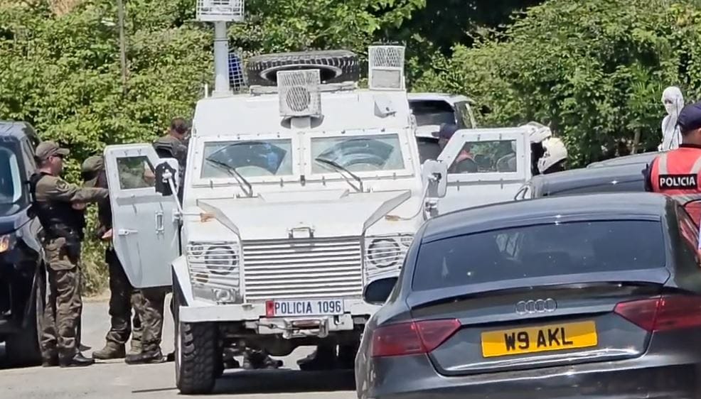 RENEA zbarkon në Kamëz, kërkon autorin e vrasjes së 26-vjeçarit