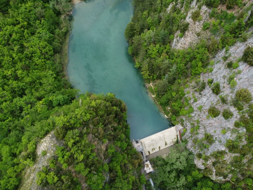 90% hidro: Drini si mburojë kur Italia +20%