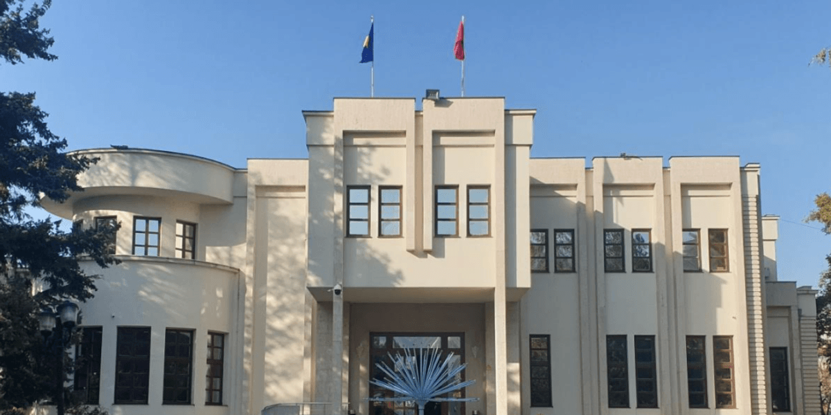 Çfarë shkeljesh buxhetore gjeti Auditori në Prizren?