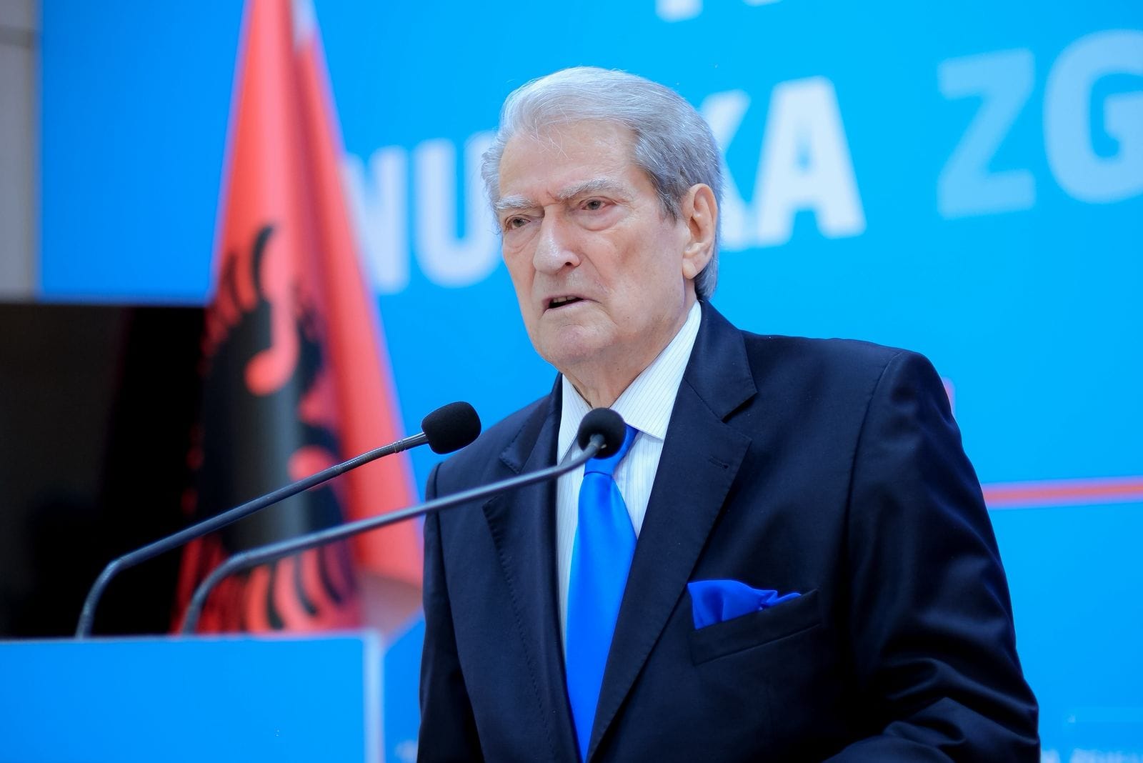 Protestat e opozitës: Sa shqiptarë morën pjesë në dy javët e fundit?