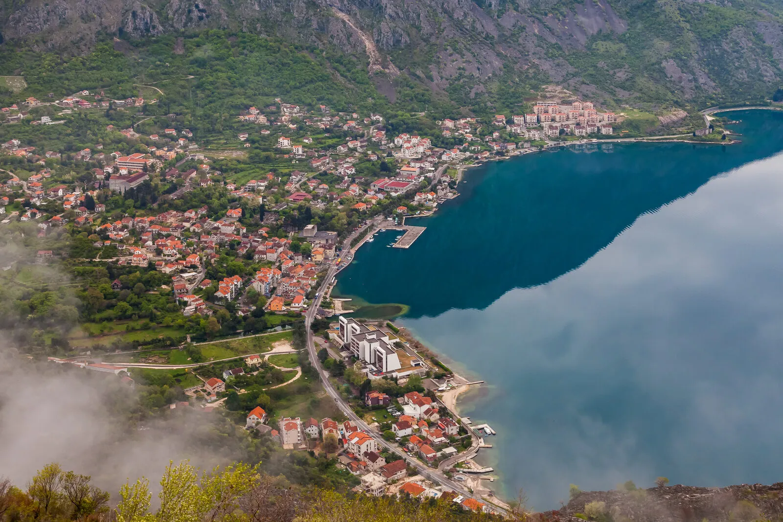 Gjiri i Rizonit (Risan), kryeqyteti i mbretërisë detare ardiane që sundoi Skerdilaida