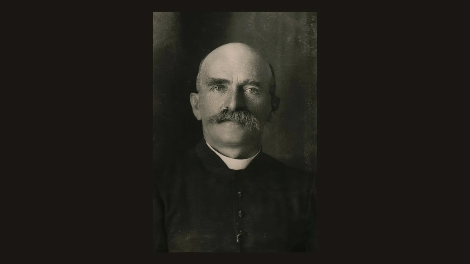 Ndre Mjeda (1866–1937), portret nga studio Marubi