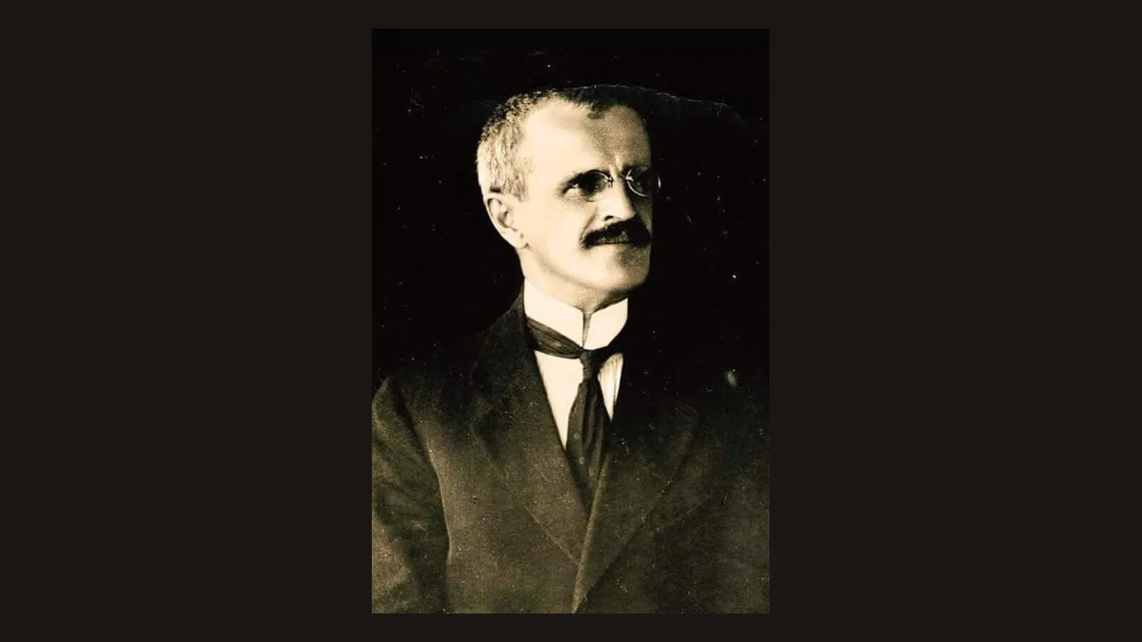 Sotir Peci, portret nga Kel Marubi