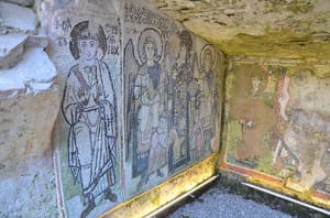 Krishterimi ne Shqiperi: Nga Iliria e Lashte deri me Sot