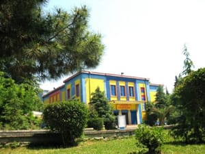 Kinemaja “Kadri Roshi” në Kuçovë