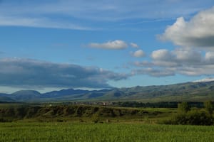 Erseka, në rrëzë të Gramozit — albinfo