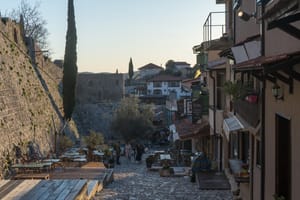 Rrënojat e Tivarit të Vjetër (Stari Bar), Mal i Zi