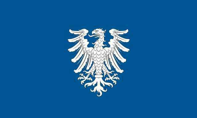 Male shqiptare - trojet e Dukagjineve
