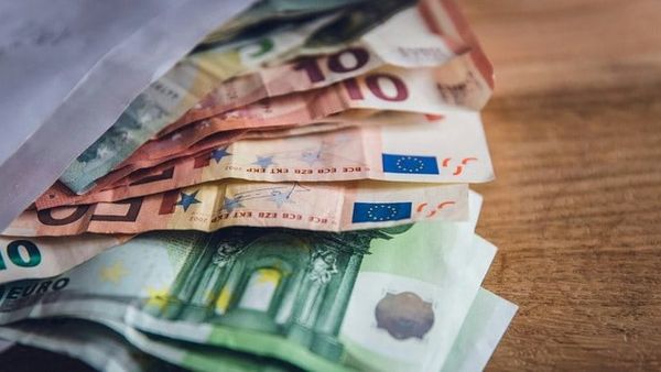 ASD: Kursimet e mëdha bankare rriten 10.8% — të vogëlat vetëm 6.4%