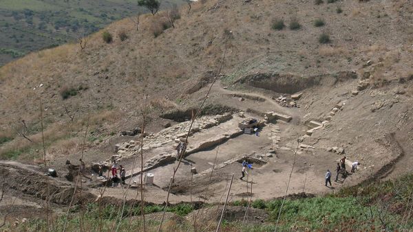 Teatri helenistik i Foinikes (Finiq, Sarandë). Giuseppe.lepore4