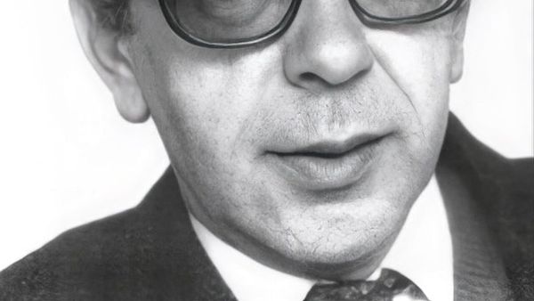 Ismail Kadare: shkrimtari që e kaloi cenzurën me fabul e kod