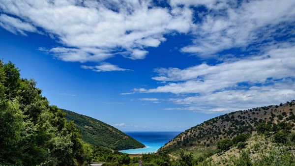 Gjiri i Kakomesë: Pse u shemb rrethimi 22-vjeçar?