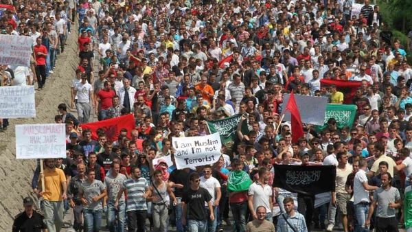 Pse protestuesit në Tetovë përdorën ironinë 'Josip Broz Kasami'?