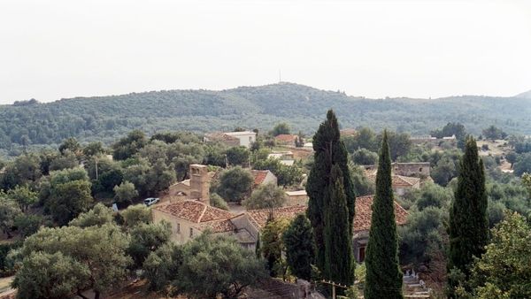 Qendra historike e fshatit Dhërmi shpallet pasuri kulturore