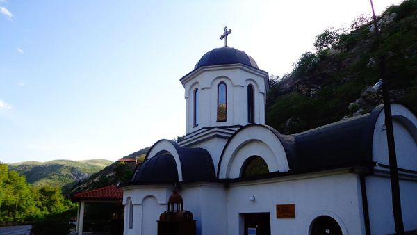 Këmbësor 54-vjeçar vdes në Veles pas goditjes nga kamioni