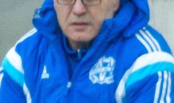 Pse futbollistët e Uruguajit përplasen me Bielsën para finales me Spanjën?