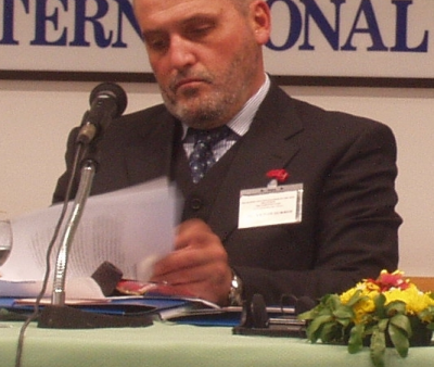 Çfarë do të diskutojë Veton Surroi me historianin serb Milivoj Beshlin?