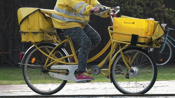 Pse Postat e Maqedonisë po instalojnë kamera në veturat e reja?