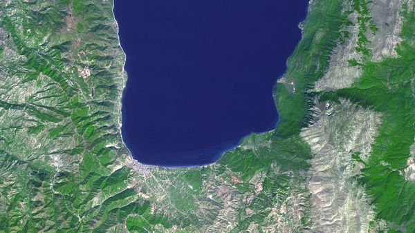 Çfarë projektesh po planifikohen për Liqenin e Ohrit?