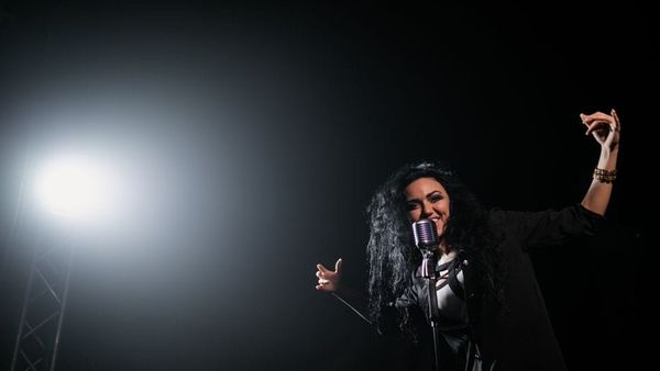 Çfarë bashkëpunimi sollën Sefë Duraj dhe Adelina Spahija?