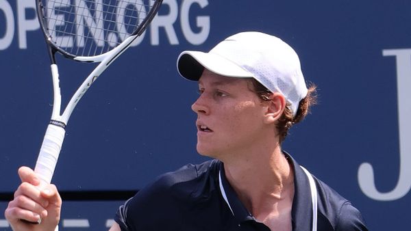 Si nisën Sinner dhe Djokoviç rrugëtimin në Wimbledon?