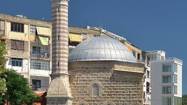 Si abuzuan 6 funksionarë me ndihmën ekonomike në Elbasan?