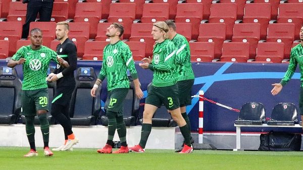 Pse Manchester United po ndjek me interes Felix Nmechën e Dortmundit?