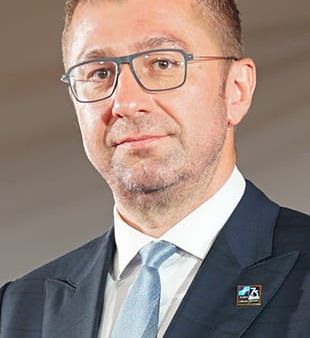 Çfarë sjell fundi i javës për rikonstruktimin qeveritar?
